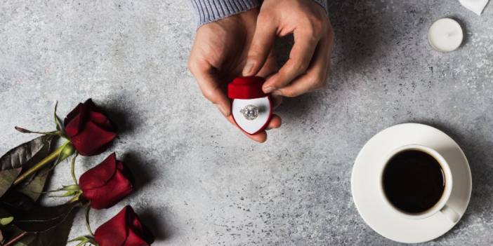 15 Romantik, duygusal evlilik teklifi fikirlerini sizler için derledik