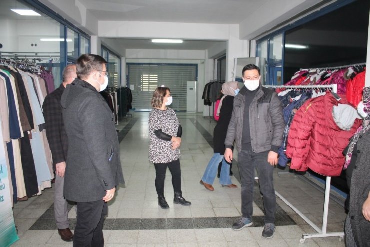 Düzce Müsiad’dan Çocuklara Bot Ve Mont