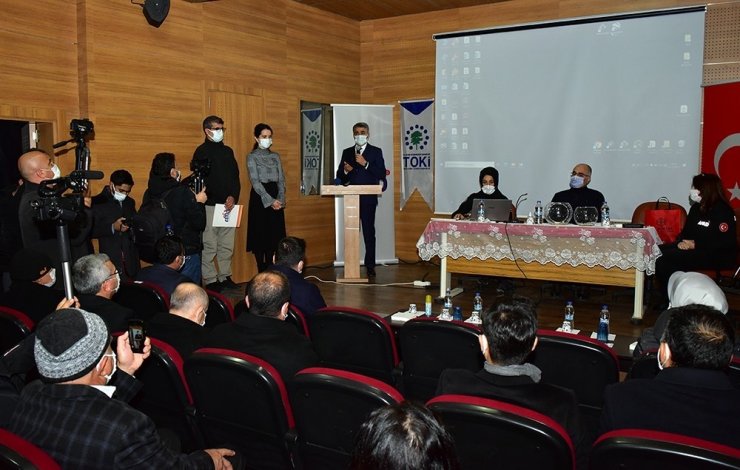 Pütürge’de Tamamlanan Deprem Konutları Kura İle Hak Sahiplerine Teslim Ediliyor