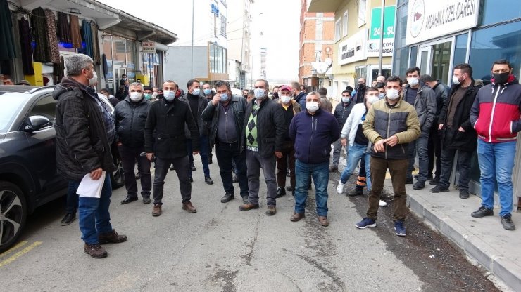 Pandemiye Rağmen 57 Köydes İşçisinin İşine Son Verildi