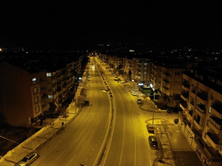 56 Saatlik Kısıtlamanın Başlamasıyla Denizli Hayalet Şehre Döndü