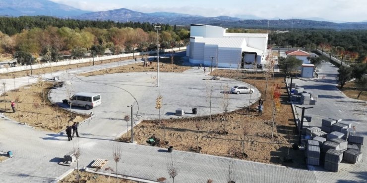 Edremit Kültür Merkezi’ne 1 Milyon 400 Bin Liralık Yatırım