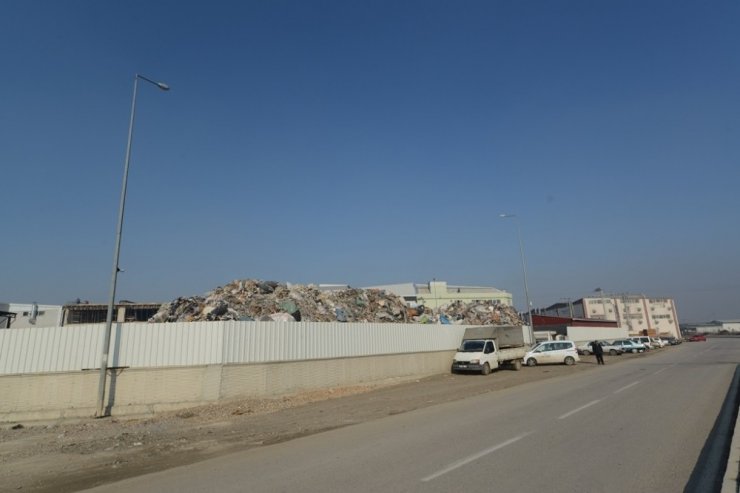 İnegöl’de 2 Ayda 481 Ton Sanayi Atığı Bertaraf Edildi