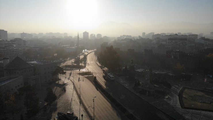 Kayseri’de Kısıtlamanın İlk Gününde Cadde Ve Sokaklar