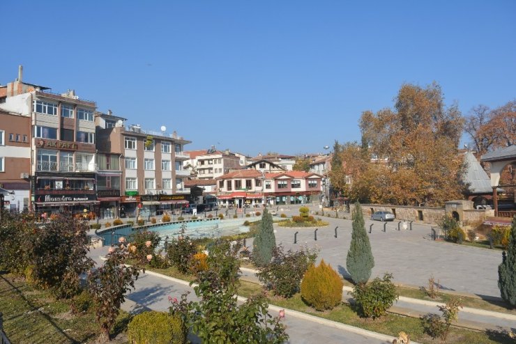 Merzifon’da Cadde Ve Sokaklar Sessizliğe Büründü