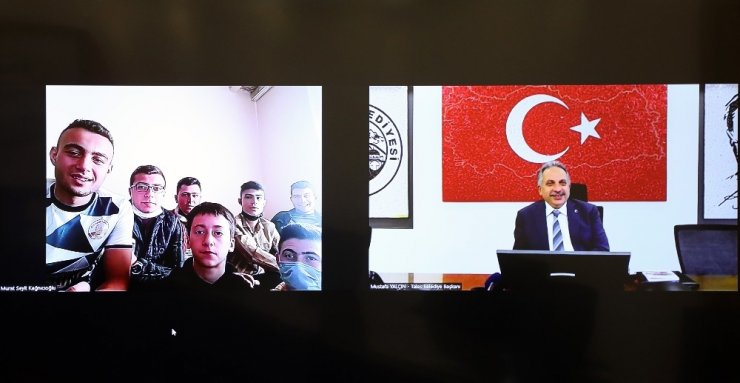 Başkan Yalçın’dan Konyalı Gençlere Tebrik
