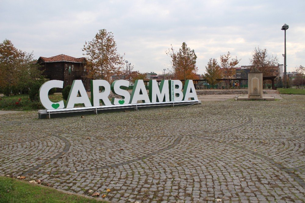 Çarşamba Sokakları Issızlığını Korudu