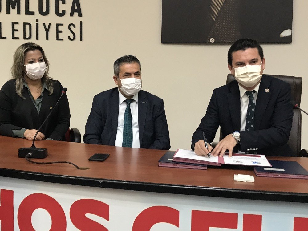 Kumluca Belediyesi’nde Memurlara Sözleşme Morali