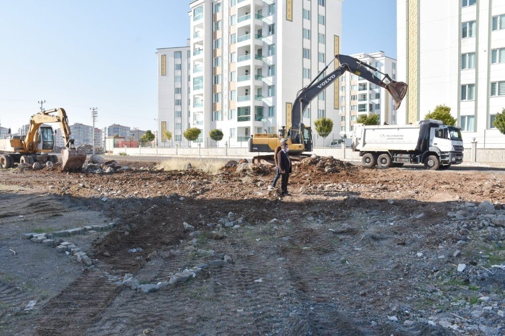 Bağlar’da Bir Yılda 55 Bin Metrekarelik Yeşil Alan Yapıldı