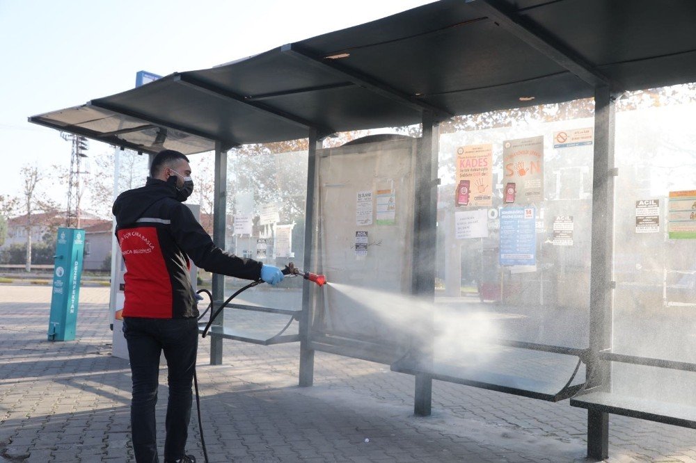 Başkan Bıyık, Hafta Sonu Temizlik Ve Bakım Onarım Çalışmalarını Denetledi