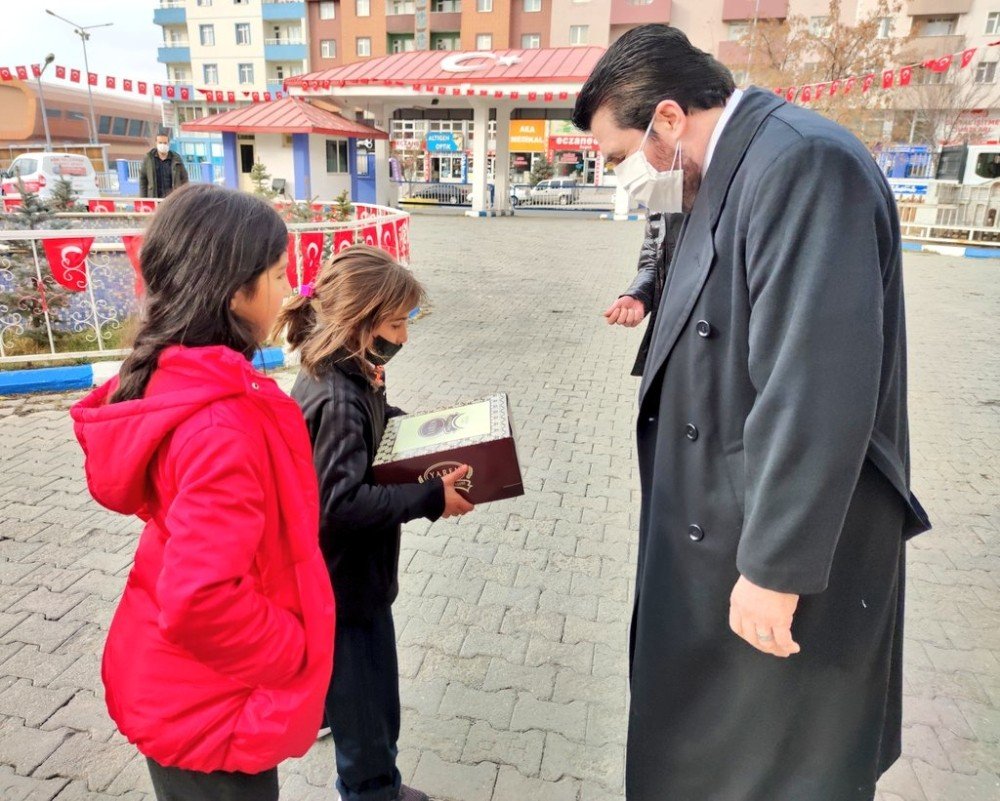Savcı Sayan’dan Evin’e Doğum Günü Sürprizi