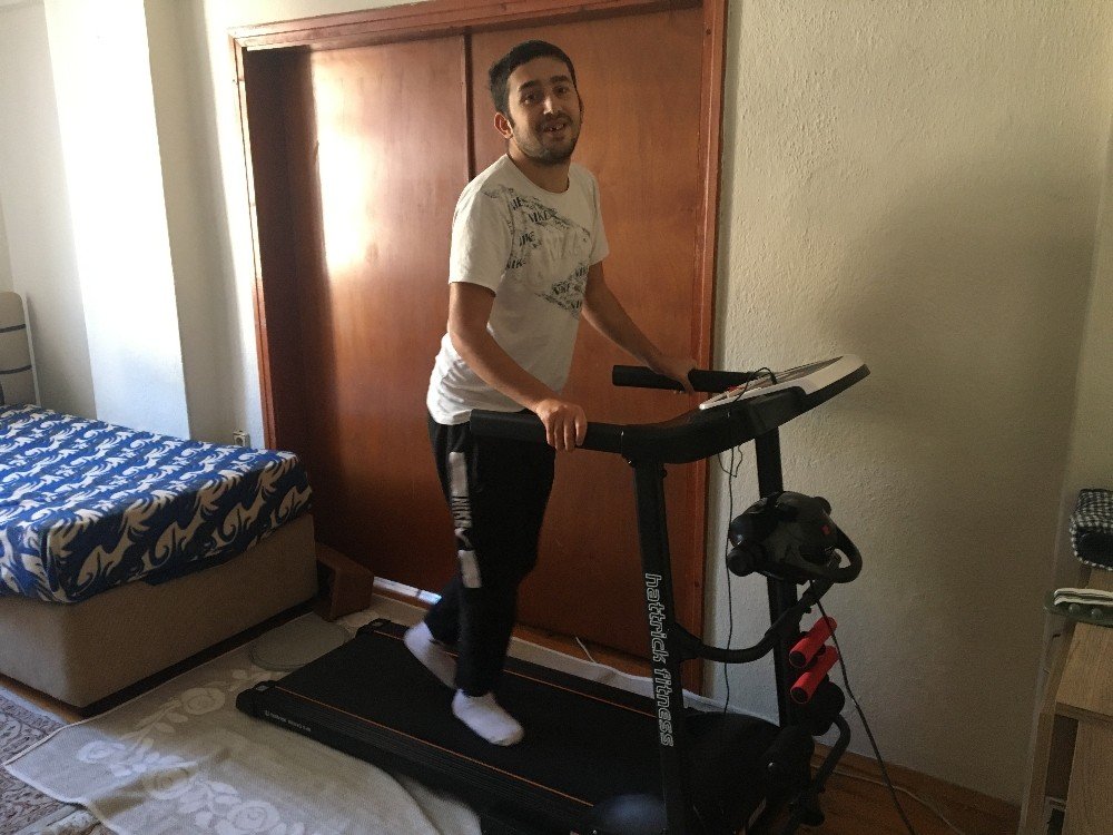 Engelli Gencin Yürüyüş Bandı Hayali Gerçek Oldu