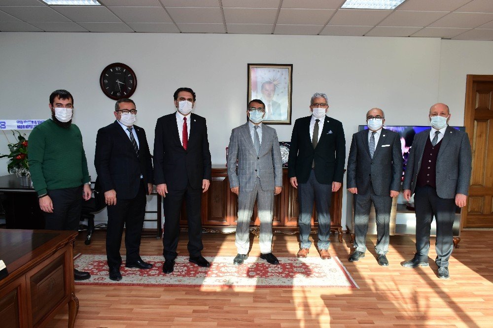 Eskişehir Osb’den Odunpazarı Ve Tepebaşı Kaymakamlarına Ziyaret