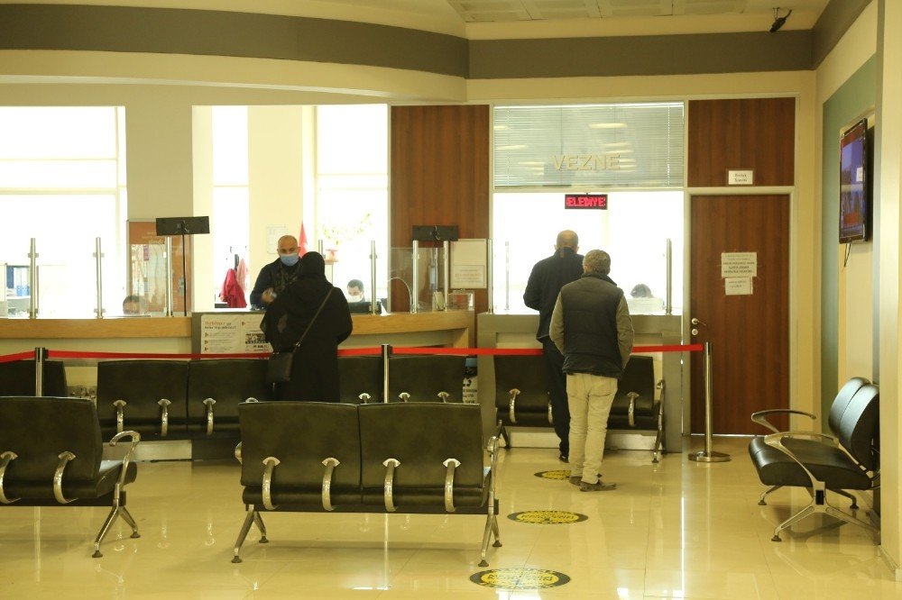 Serdivan Belediyesi Vatandaşları Vergi Borcu Yapılanması Konusunda Bilgilendirdi