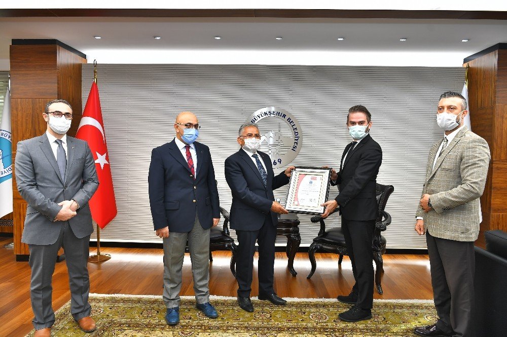 Pandemide Dünya Çapında Güvenli Kayak Merkezi Erciyes