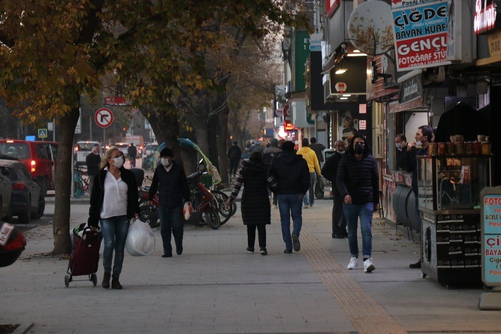 Kış Ayında Adeta Yaz Günü Yaşandı