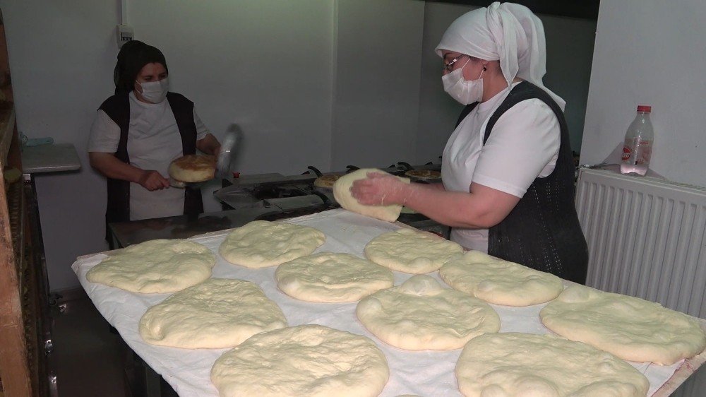 Kadın Girişimcinin Azmiyle Gelen Başarı: 2 İş Yeri Açtı, 20 Kadına Ekmek Kapısı Oldu