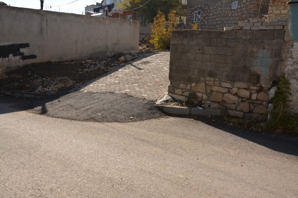 Ergani Belediyesi, Engelli Vatandaşlar İçin Rampa Yaptı