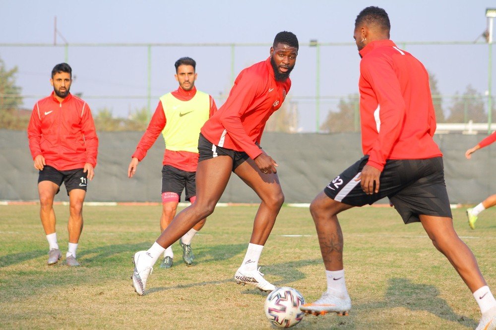 Hatayspor, Fatih Karagümrük Maçının Hazırlıklarını Başladı