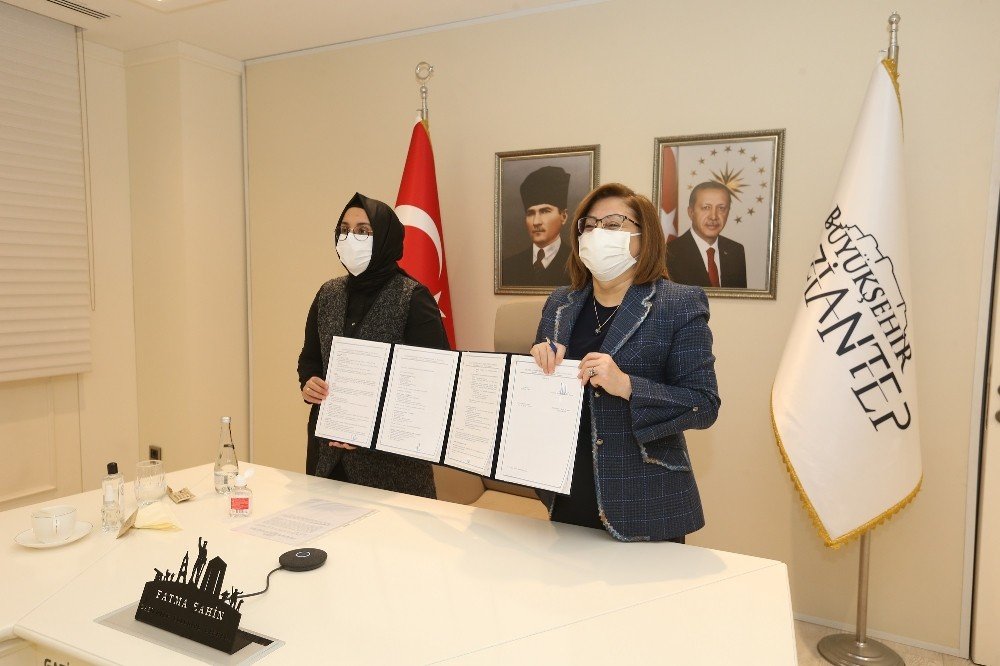 Büyükşehir Üsküdar Üniversitesi İşbirliğinde Aile Yapısını Koruyacak