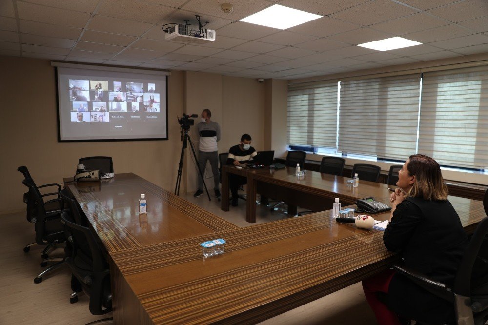 Başkan Hürriyet, Teleferik Projesiyle İlgili Meclis Üyelerini Bilgilendirdi