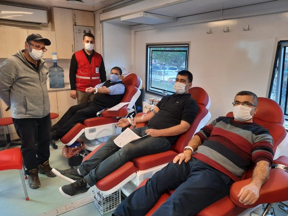 Kahta Eğitim-bir-sen’den Kan Bağışına Destek