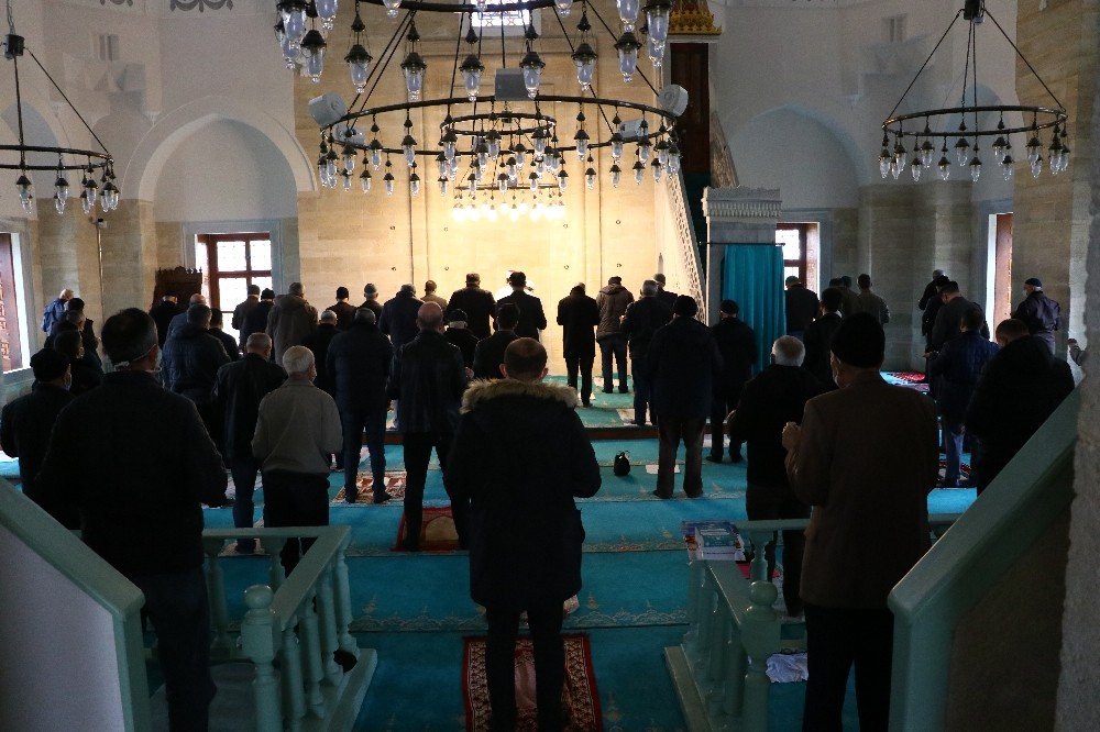 Tekirdağ Camilerinde Yağmur Duası