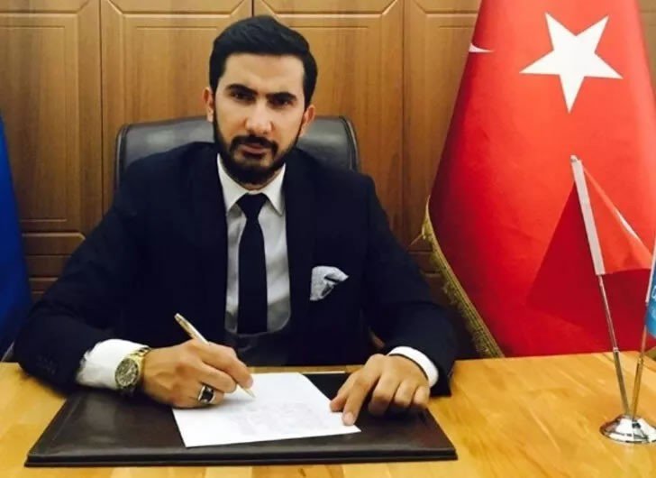 İzol’un İkinci Kitabı ’kumpas’ Satışta