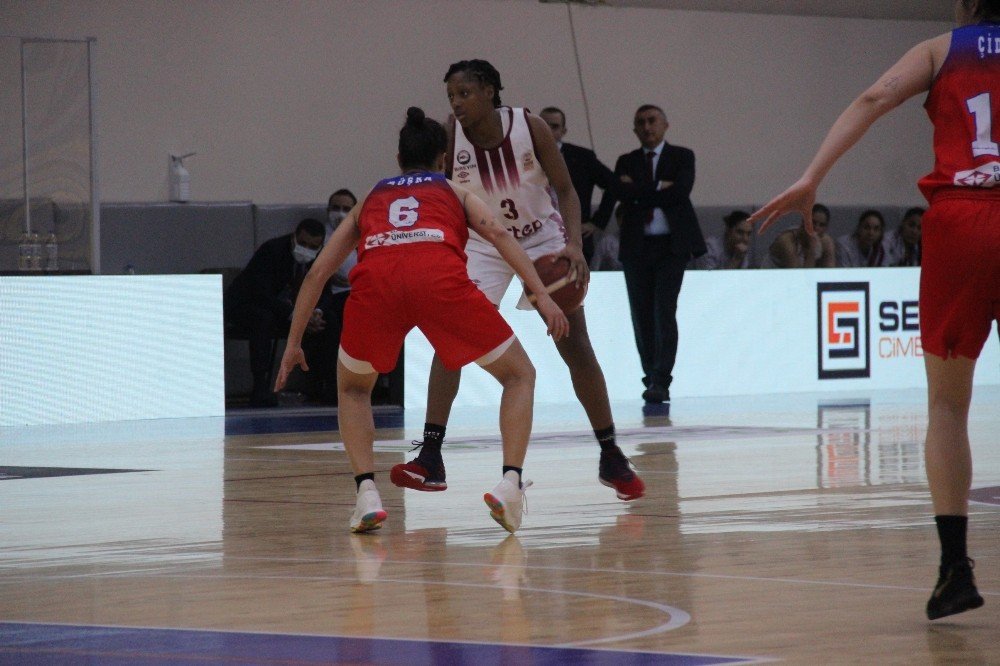 Kadınlar Basketbol Süper Ligi: Elazığ İl Özel İdare: 82 - Botaş: 95