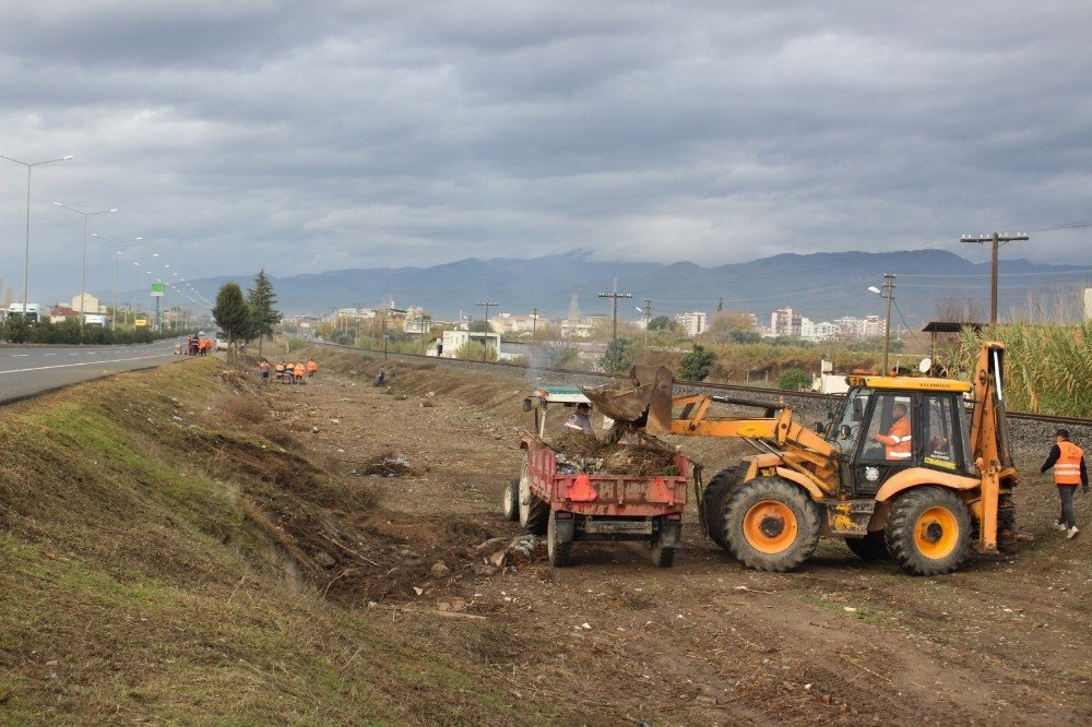 Nazilli’de 244 Kişilik Ekip ’örnek Kent Nazilli’ İçin Çalışıyor