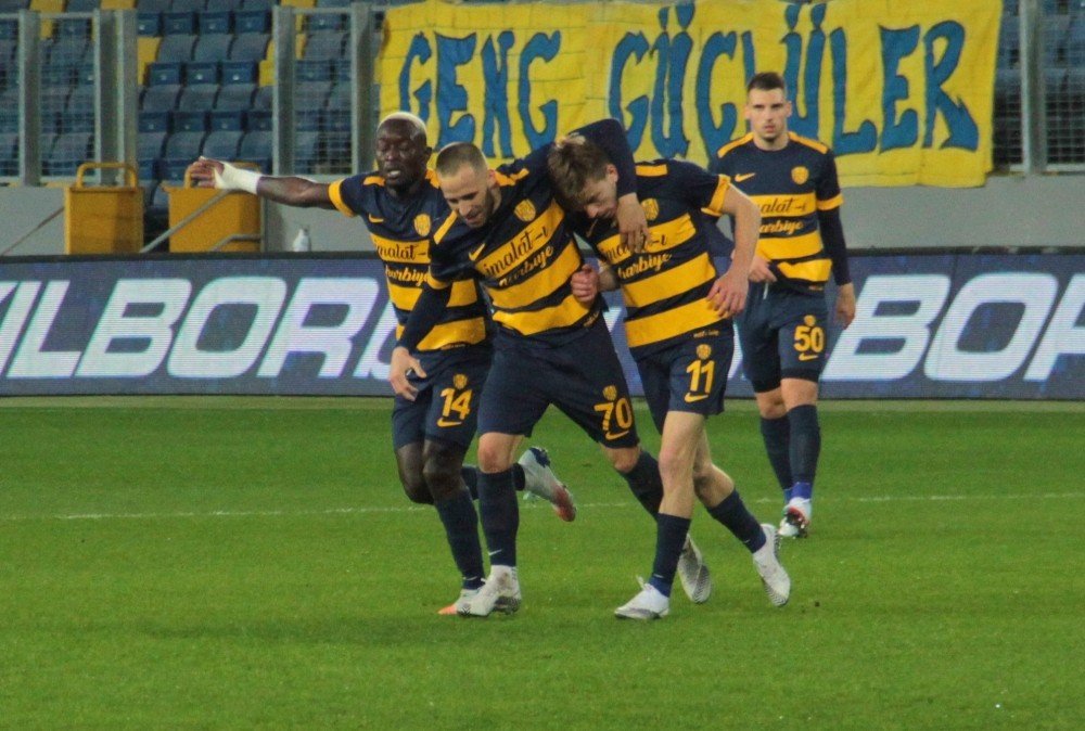 Süper Lig: Mke Ankaragücü: 4 - İh Konyaspor: 3 (maç Sonucu)