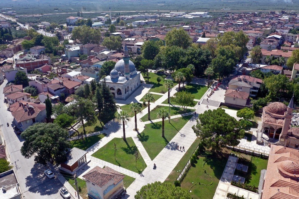 Bursa’da 600 Yıllık Eser Meydanla Taçlandı