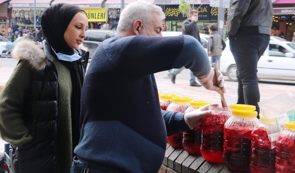 Kış Sofralarının Eşsiz Ürünü ‘turşu’