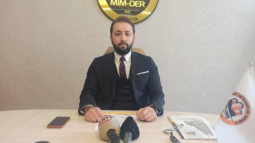 İnşaat Müteahhitleri Fahiş Fiyatlar Nedeniyle Tedarik Sıkıntısı Yaşıyor