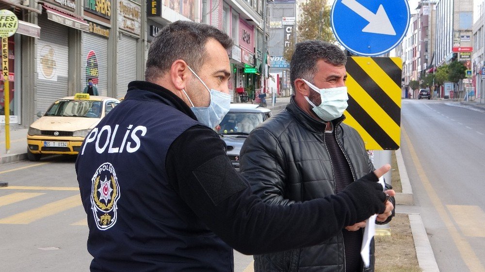 Van’da Sokaklar Boş Kaldı