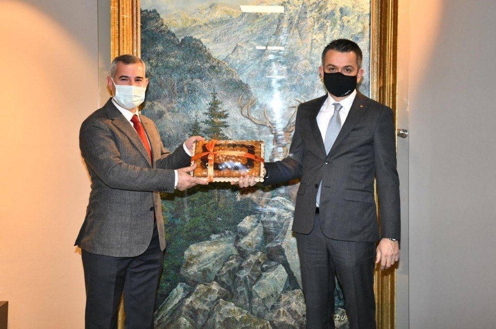 Başkan Çınar, Ankara’da Ziyaretlerde Bulundu