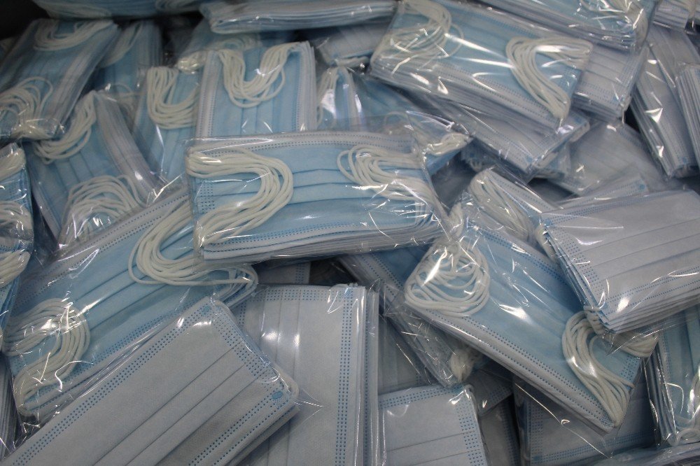 Maskelerde Filtre Yerine Islak Mendil Kumaşı Kullanılıyor