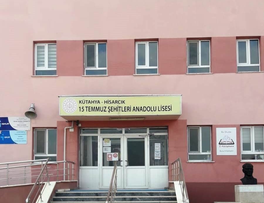 Lisede Online Okul Dergisi