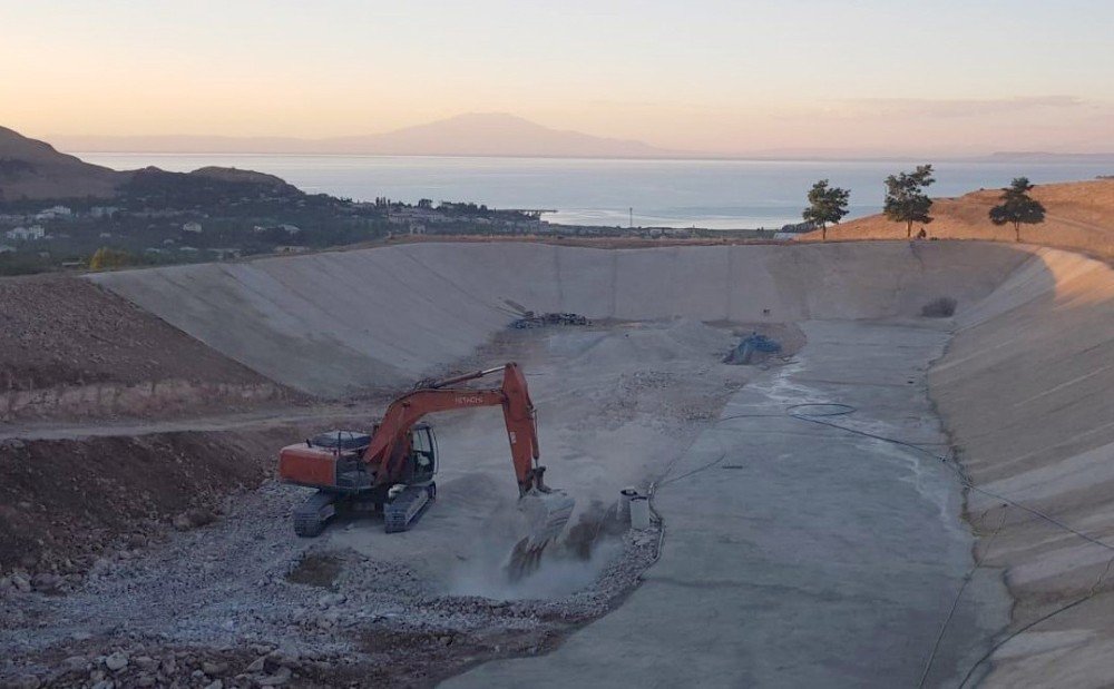 Van Büyükşehir Belediyesiyle 2020 Tarımsal Kalkınma Yılı Oldu