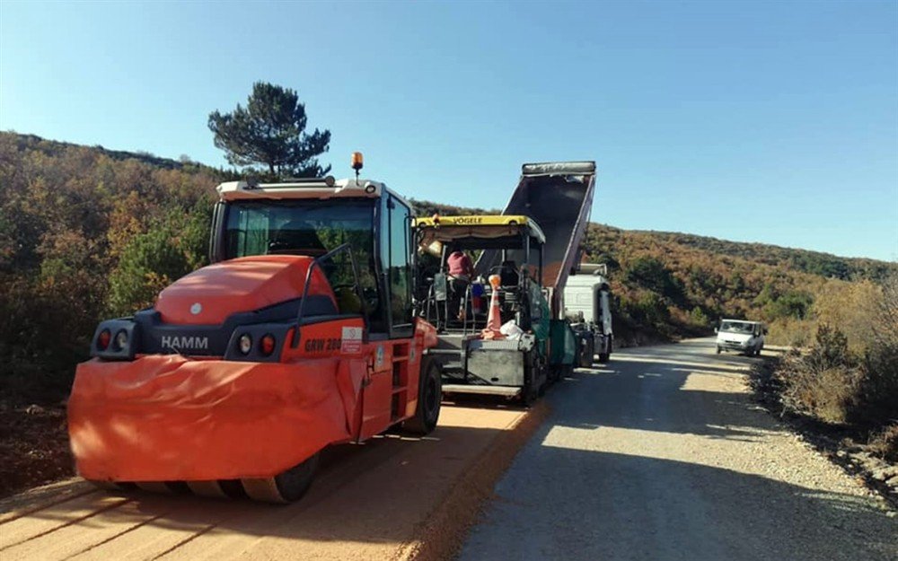 Kuşçaören Köyü Yolunun Plentmiks Temel Yapımı Sona Erdi