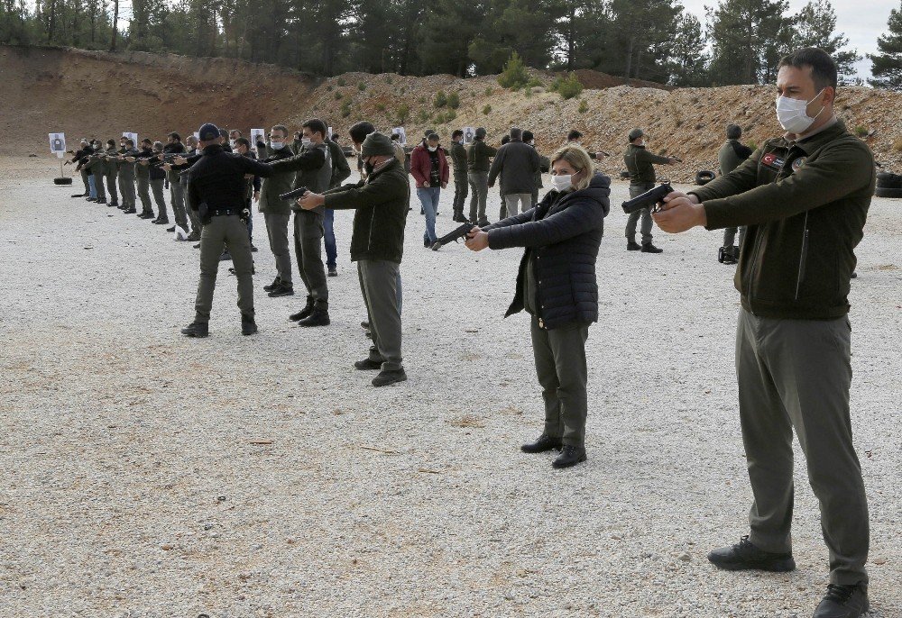 Muğla’da Ormancılara Silah Eğitimi