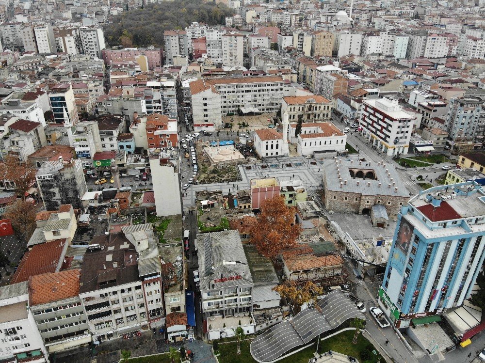 Tarihin Önündeki Engeller Kalkıyor