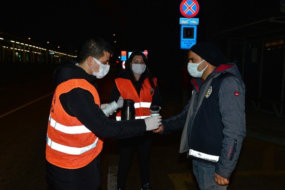 Yıldırım Belediyesi Hem İçleri, Hem Yürekleri Isıtıyor