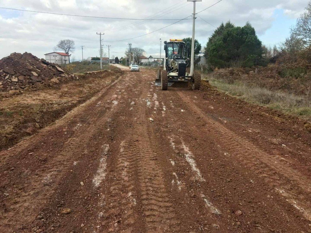 Orhaniye - Kozluca Yolu Konforlu Hale Getiriliyor