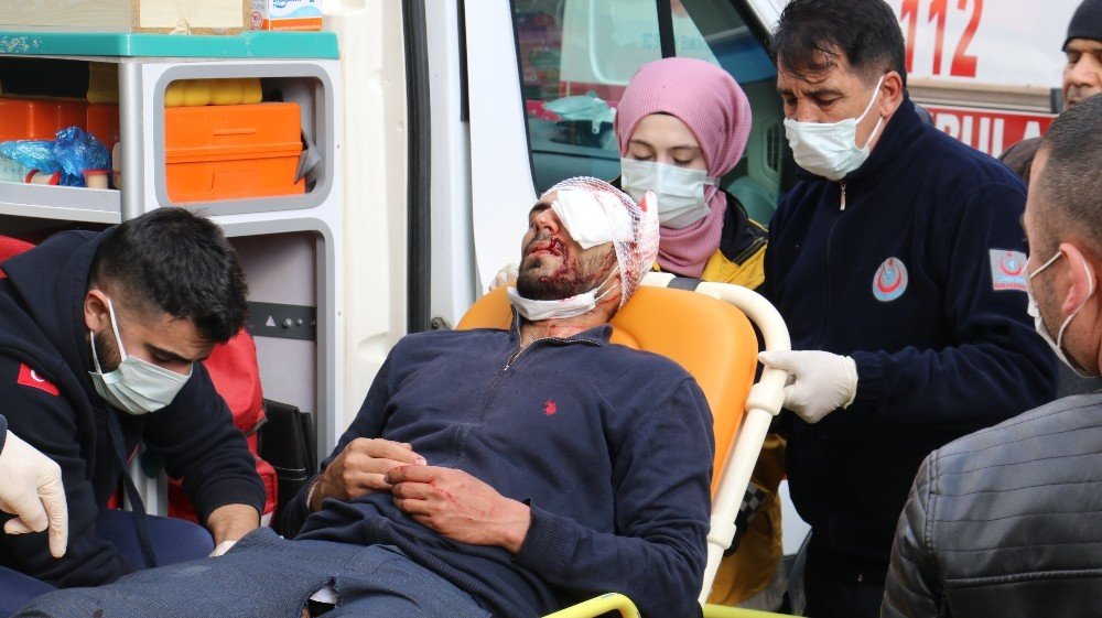 Elazığ’da Bıçaklı Kavga: 1 Yaralı