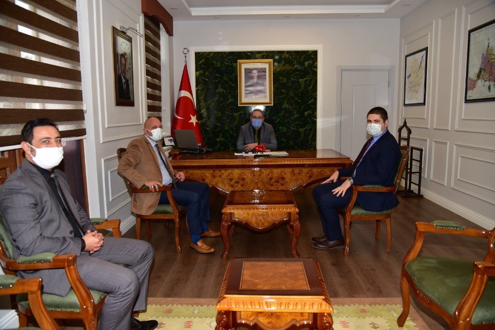 Salihli’ye Yapılacak Hizmetleri Görüştüler