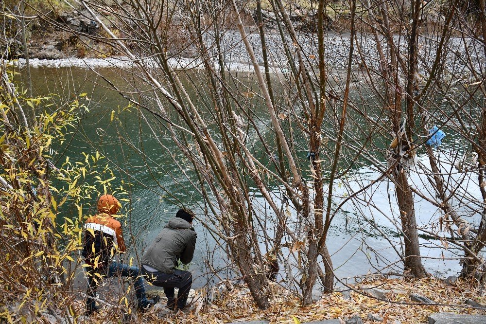 Sınırda Balık Avı