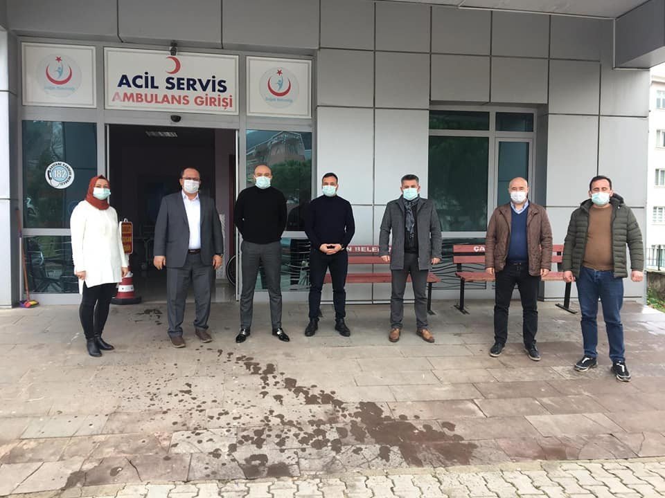 Ak Parti Çan İlçe Teşkilatından Sağlık Çalışanlarına Ziyaret