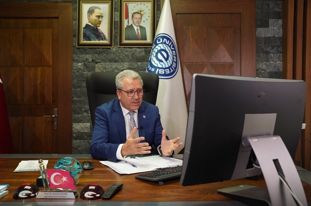 Eü’den, ’çevrimiçi Lisansüstü Sohbetler’