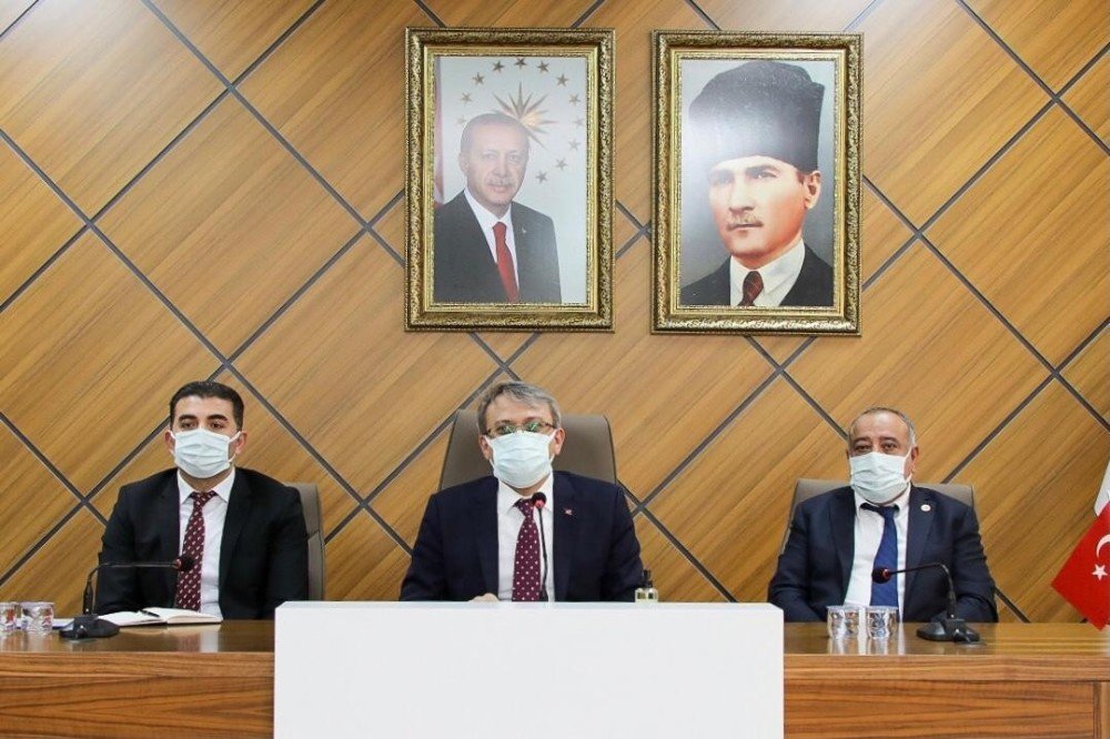 Bingöl Valisi, Muhtarlarla Bir Araya Geldi